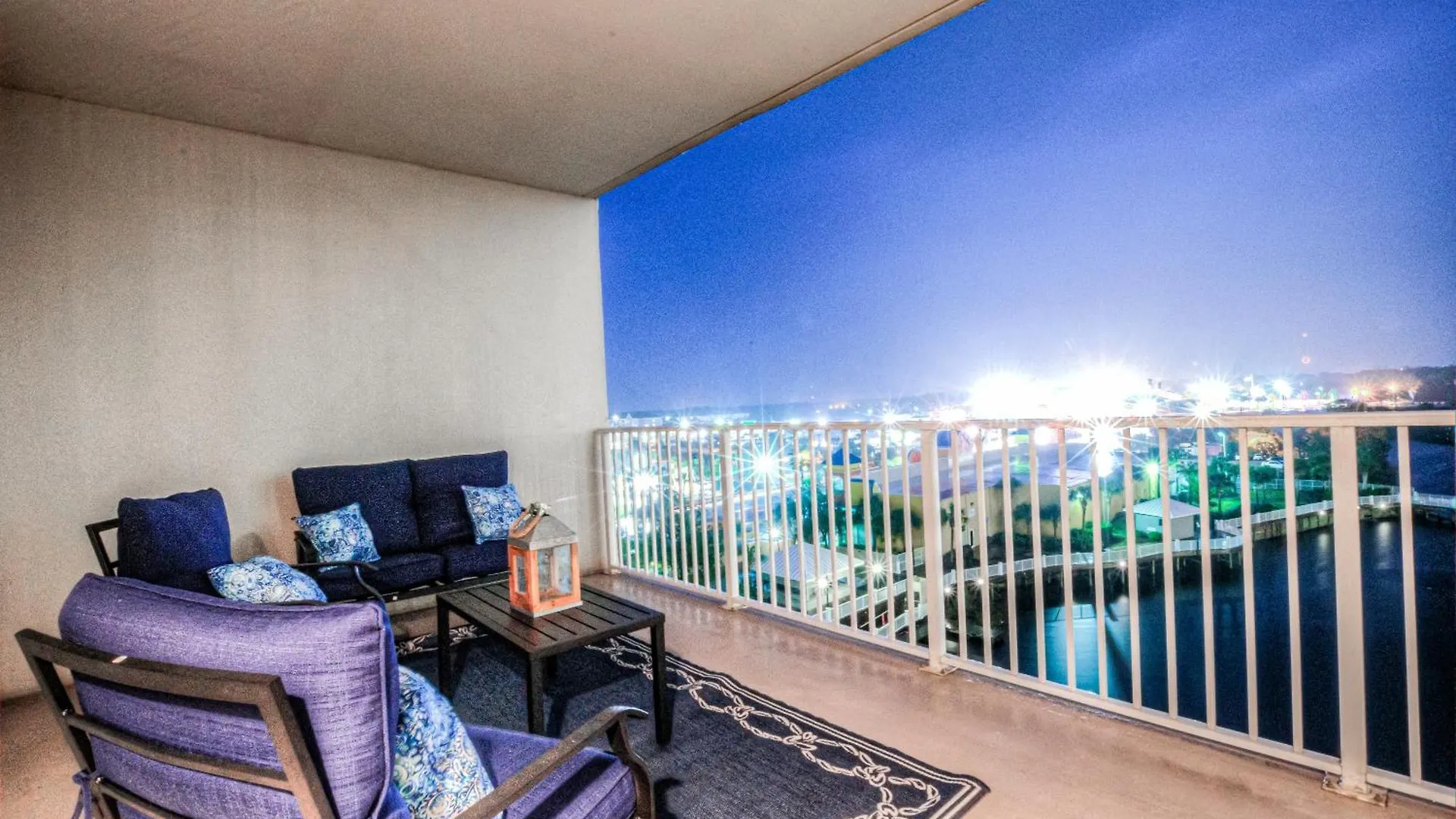 Semesterbostad Laketown Wharf 534 By Aneliya Panama City Beach
